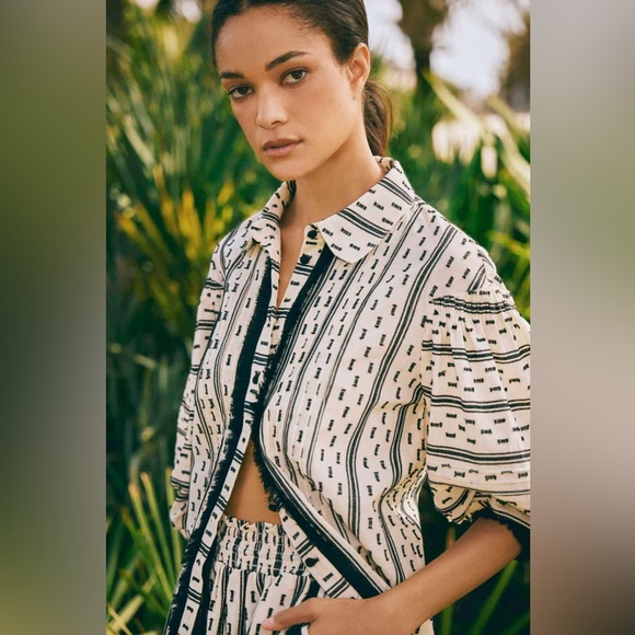 FULL SET | HUNTER BELL Ezra Fringe Top + Helene Clip Dot Shorts - Picture 5 of 16